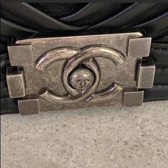 Chanel Boy handbag - Picture 3 of 7